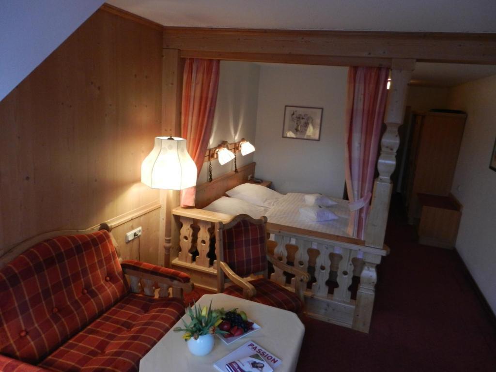 Parkhotel Zum Stern Oberaula Ruang foto