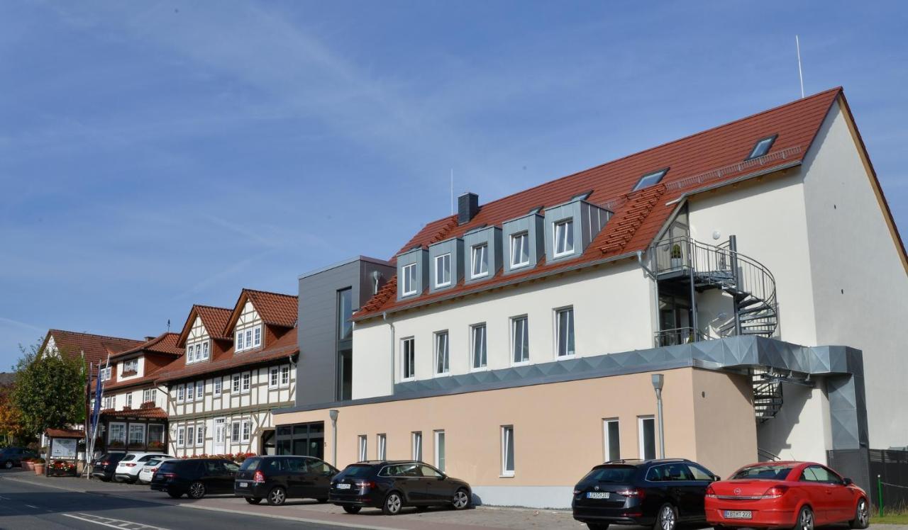 Parkhotel Zum Stern Oberaula Bagian luar foto